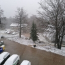 Pahulje snijega zabijelile Plitvice