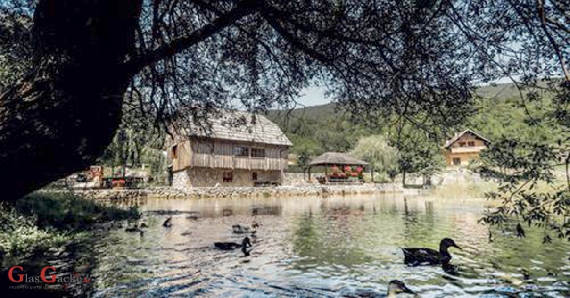 "Zločesta djeca" lažu i obmanjuju javnost