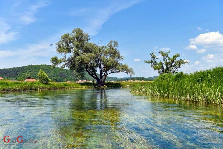 Planirani ekocid na rijeci Gacki sve više pobuđuje zanimanje hrvatske javnosti
