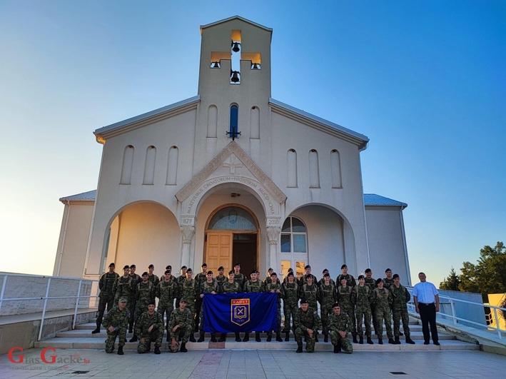 Hodočašće kadeta HVU dr. Franjo Tuđman na Udbinu