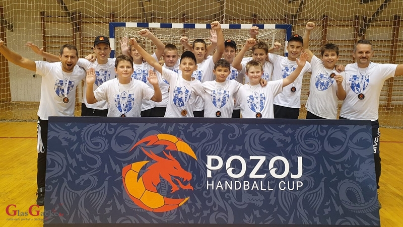 Mladi rukometaši Gospića brončani na Međunarodnom turniru “POZOJ CUP 2021”