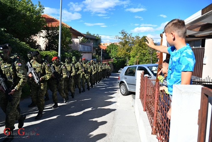 Polaznicima obuke za razvoj vođa uručene diplome
