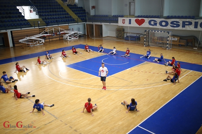 Završio prvi rukometni kamp u organizaciji RK Gospić.