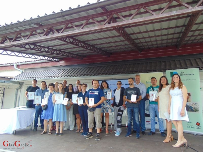 Održana svečana dodjela certifikata Korisnicima Lika Quality sustava