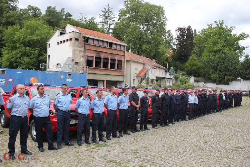 Održana svečana primopredaja vatrogasnih vozila