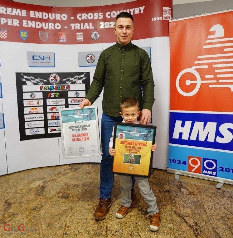 Maj100rina racing team po treći put Prvak Hrvatske extreme enduro