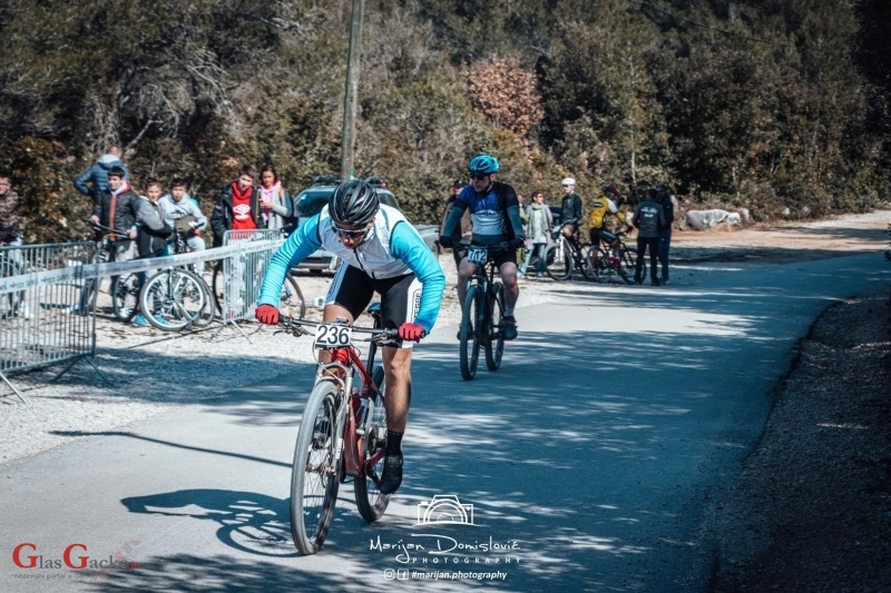 Toni i Alen Marić na biciklističkoj utrci XC zimske lige Dalmacije u Pakoštanima 