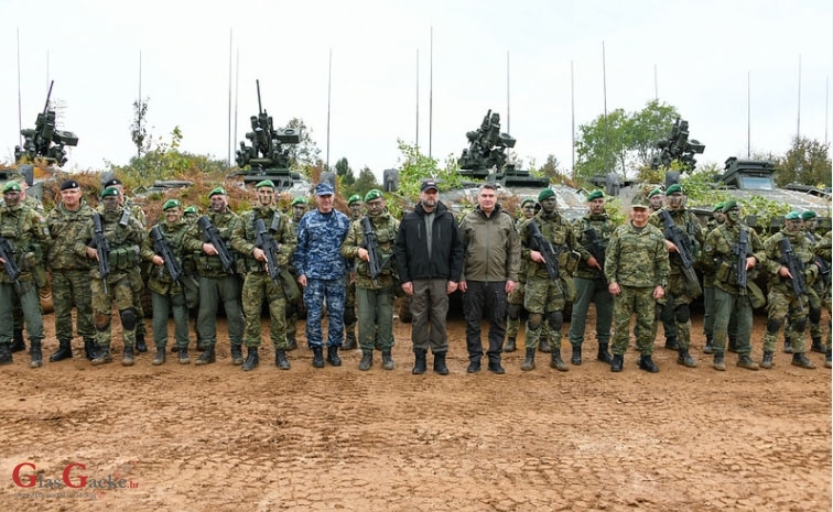 Završni prikaz vojne vježbe “UDAR 21” Završni prikaz vojne vježbe “UDAR 21”