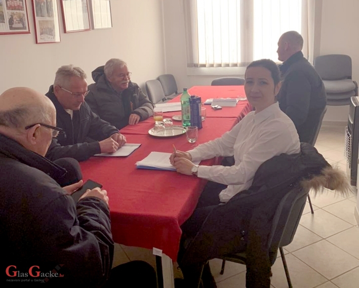 Nabava hrane za Uskrs i jednokratna pomoć studentima Nabava hrane za Uskrs i jednokratna pomoć studentima