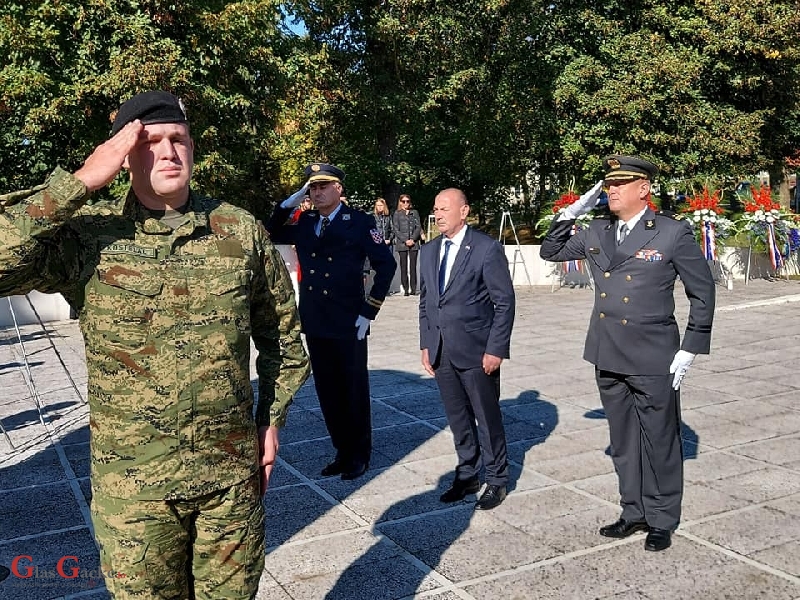 Ministar Medved s obljetnice 133. brigade u Otočcu pozvao na zajedništvo i optimizam