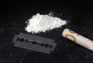 Policijski službenik kazneno prijav-ljen za omogućavanje trošenja droga Policijski službenik kazneno prijav-ljen za omogućavanje trošenja droga