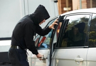Teška prometna, pokušaj krađe automobila, pronađeno streljivo Teška prometna, pokušaj krađe automobila, pronađeno streljivo