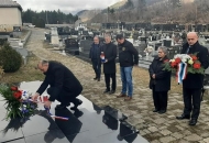 Ministar Medved odao počast Damiru Tomljanoviću - Gavranu Ministar Medved odao počast Damiru Tomljanoviću - Gavranu