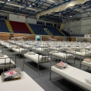 Prihvatni centar za izbjeglice iz Ukrajine u Gradskoj sportskoj dvorani u Gospiću 