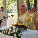 Nadbiskup Devčić predvodio slavlje Male Gospe na Krasnu