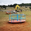 Dječje igralište na Grabovači s novim spravama za igru